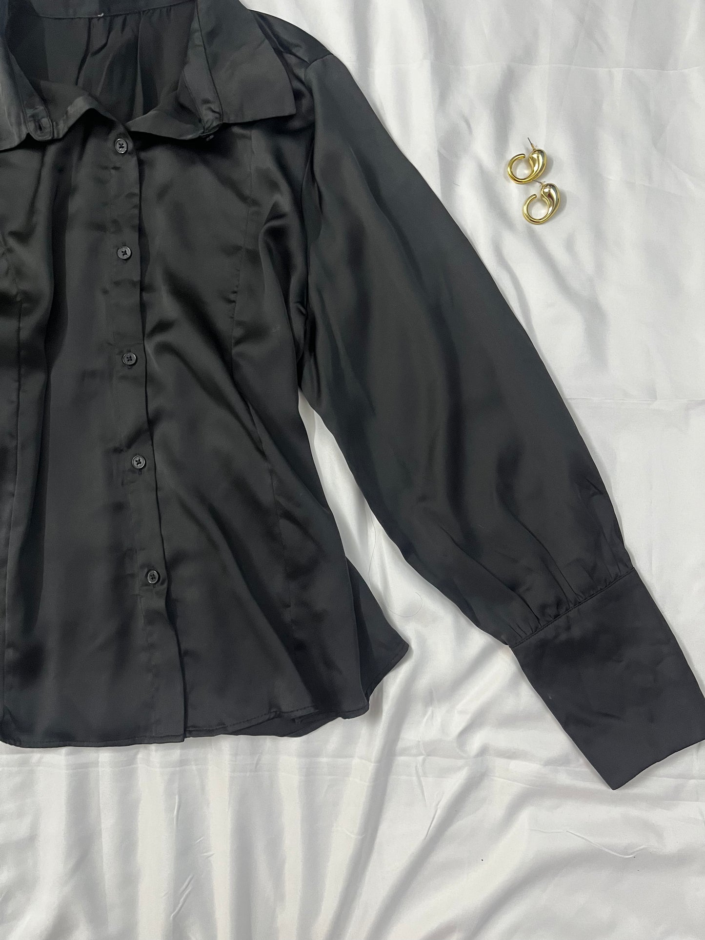 Oversized satin black shirt top