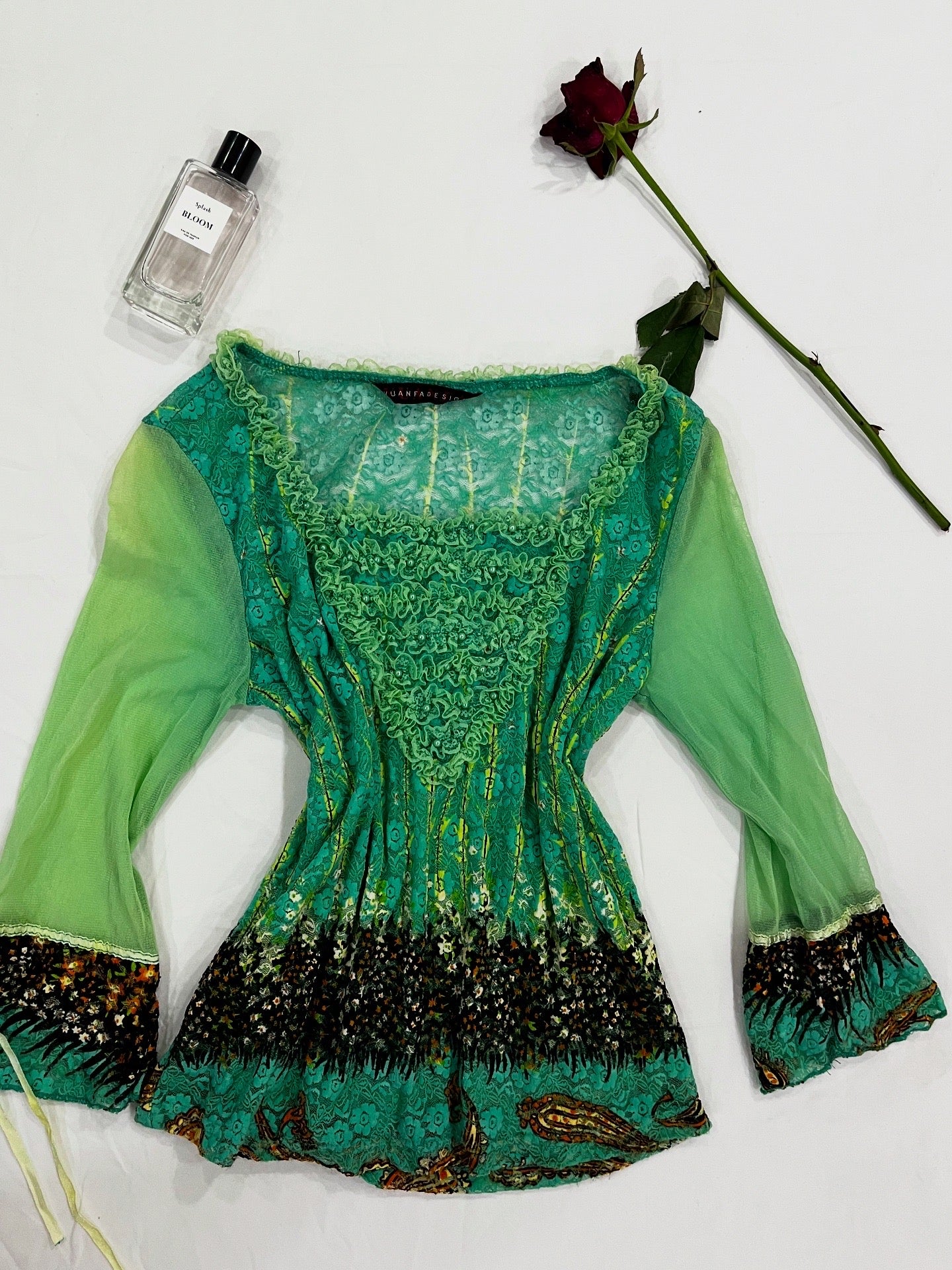 Green sea coded indie top
