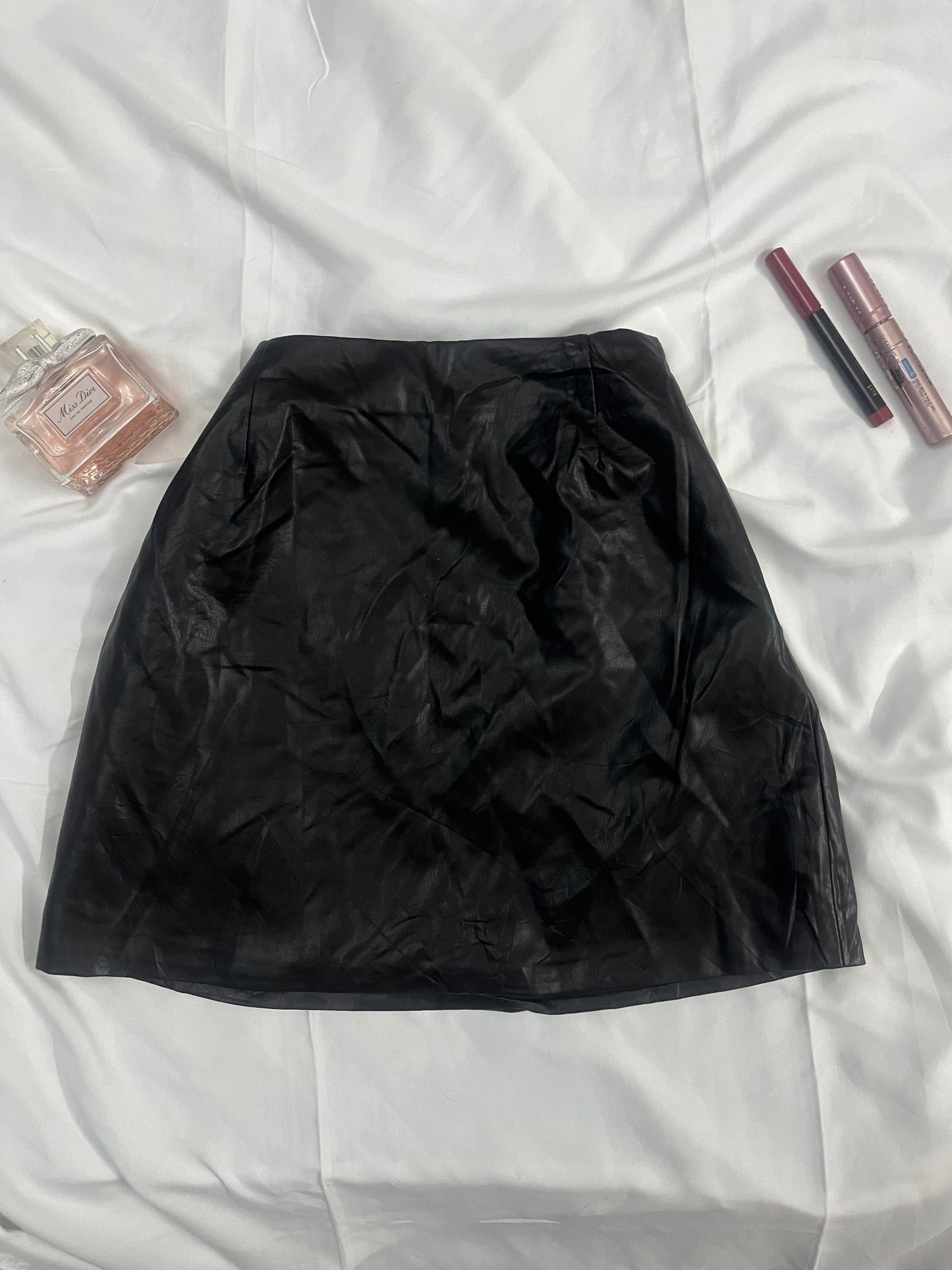 Leather skirt in Size: Small